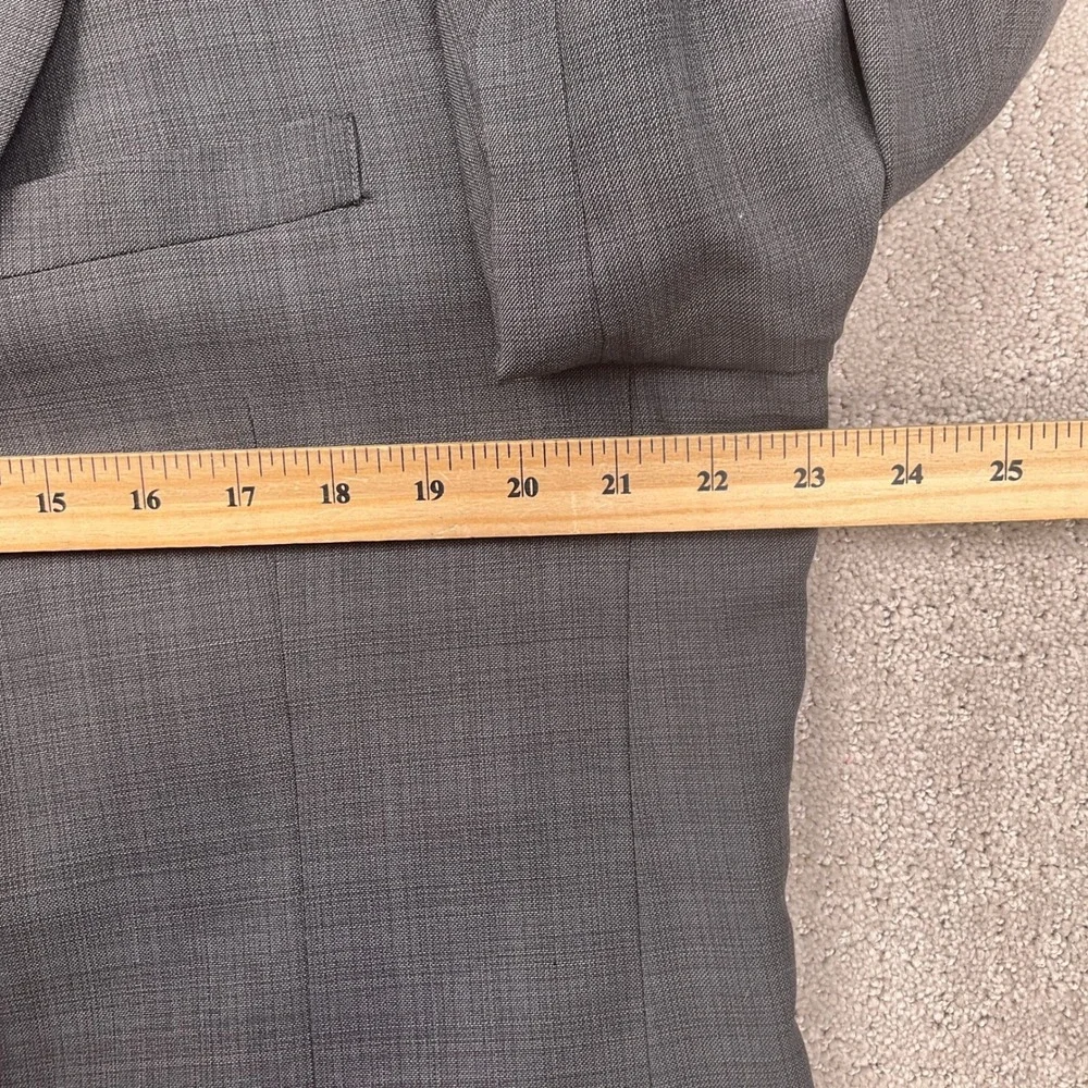 Tommy Hilfiger Suit Mens 46L 41W 31.5L Charcoal Gray Plaid Classic Neutral‎ Wool